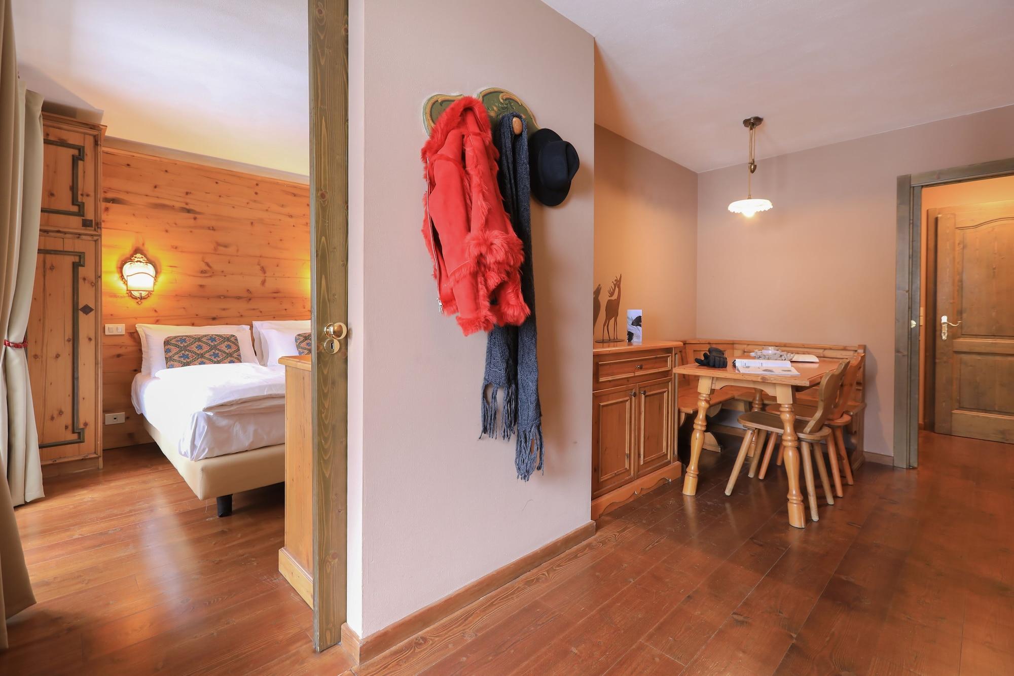 Hotel Perla Madonna Zewnętrze zdjęcie