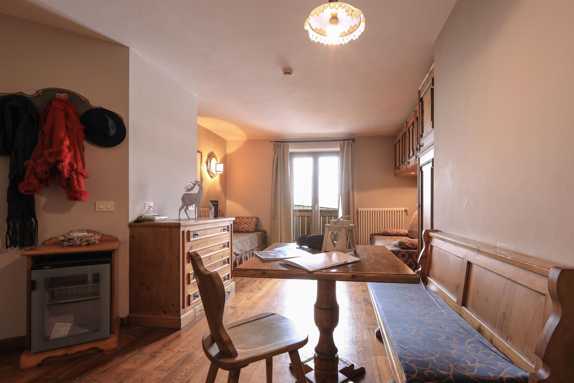 Hotel Perla Madonna Zewnętrze zdjęcie