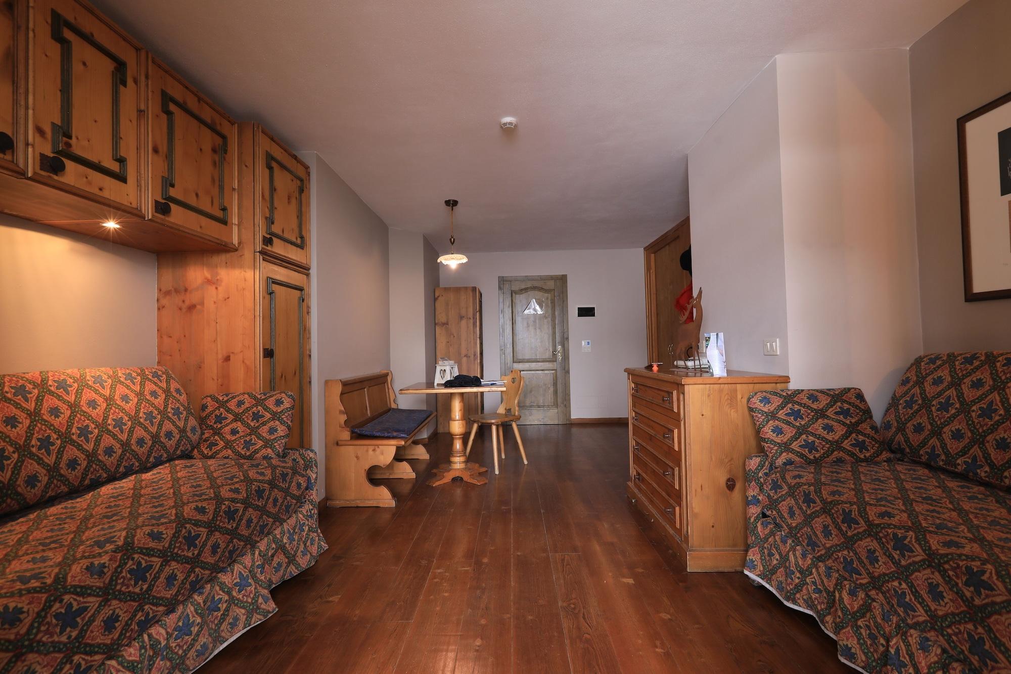 Hotel Perla Madonna Zewnętrze zdjęcie