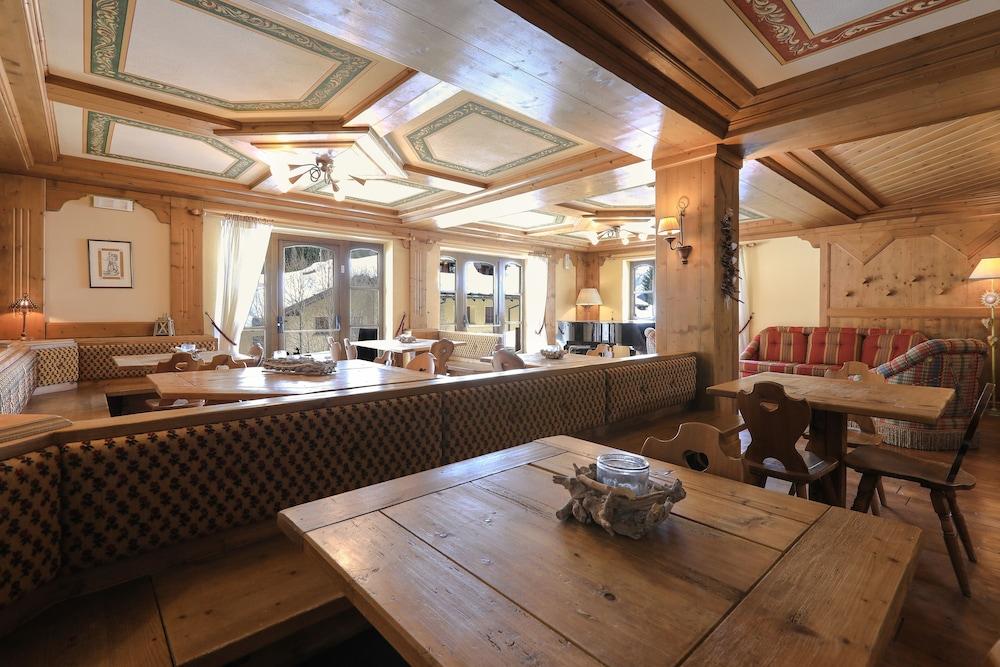 Hotel Perla Madonna Zewnętrze zdjęcie