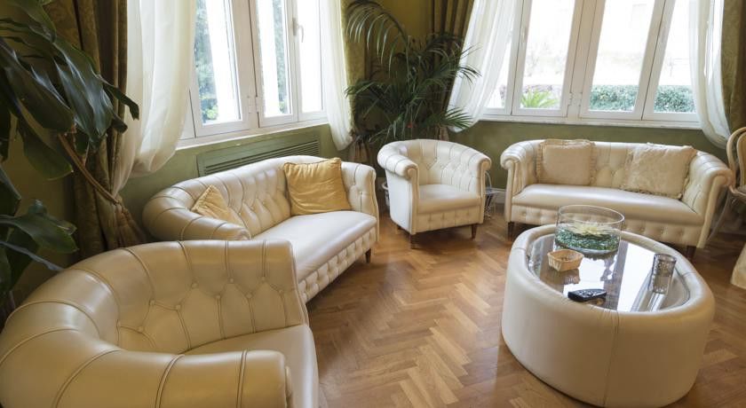 Hotel Perla Madonna Zewnętrze zdjęcie