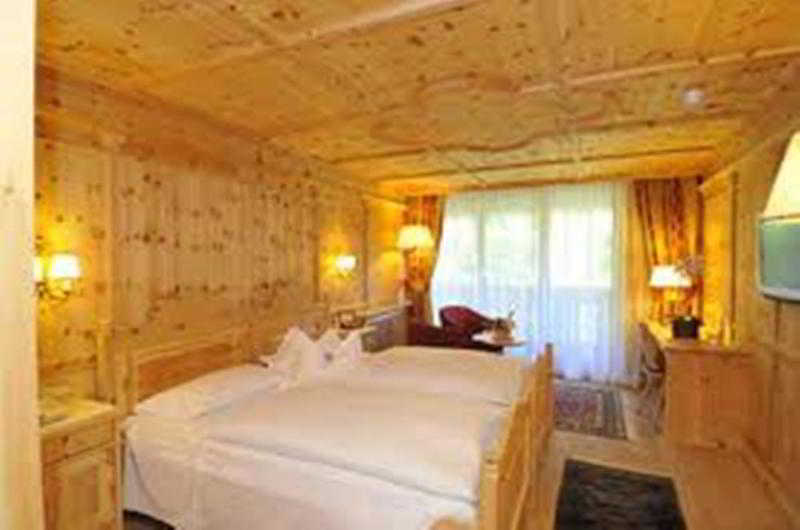 Hotel Perla Madonna Zewnętrze zdjęcie