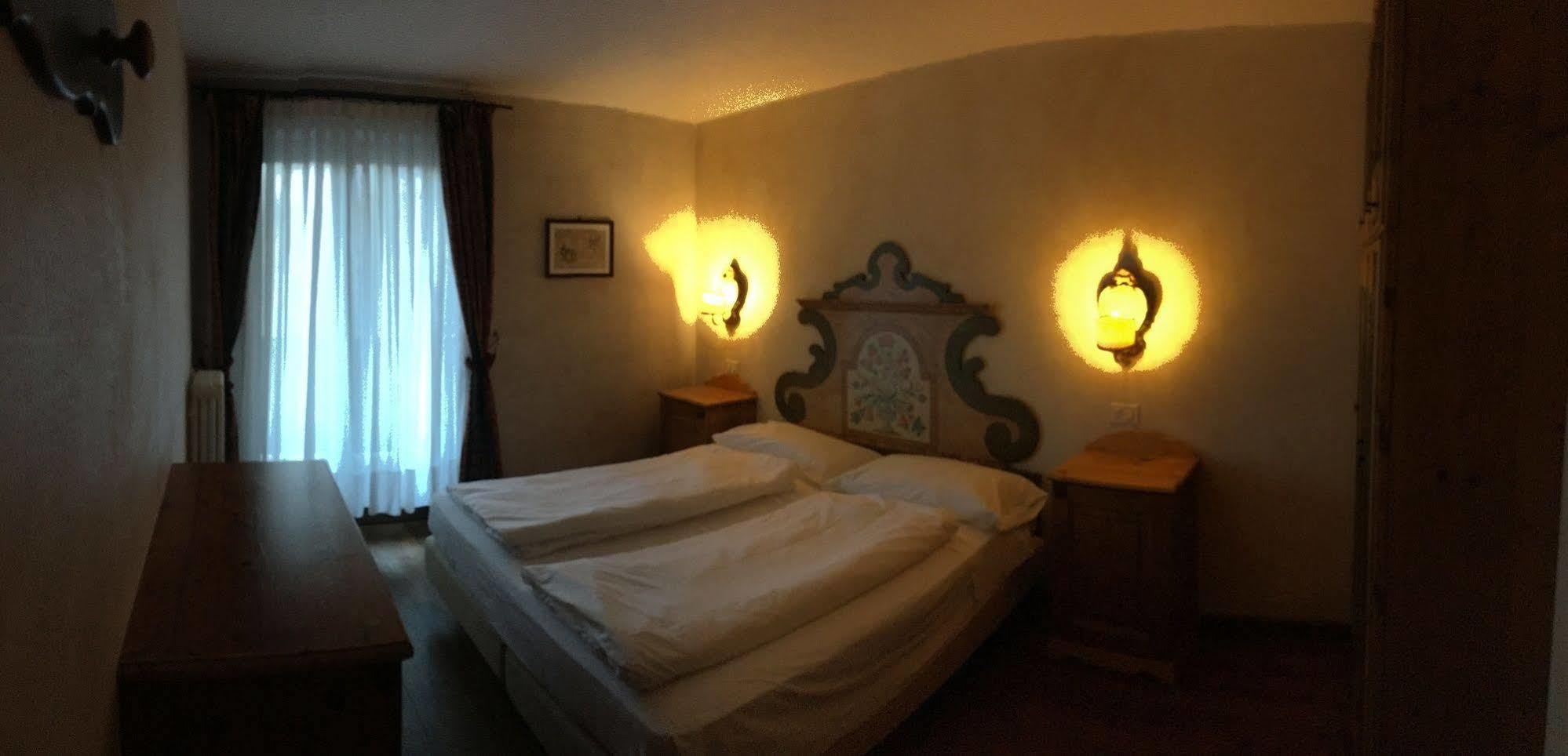 Hotel Perla Madonna Zewnętrze zdjęcie