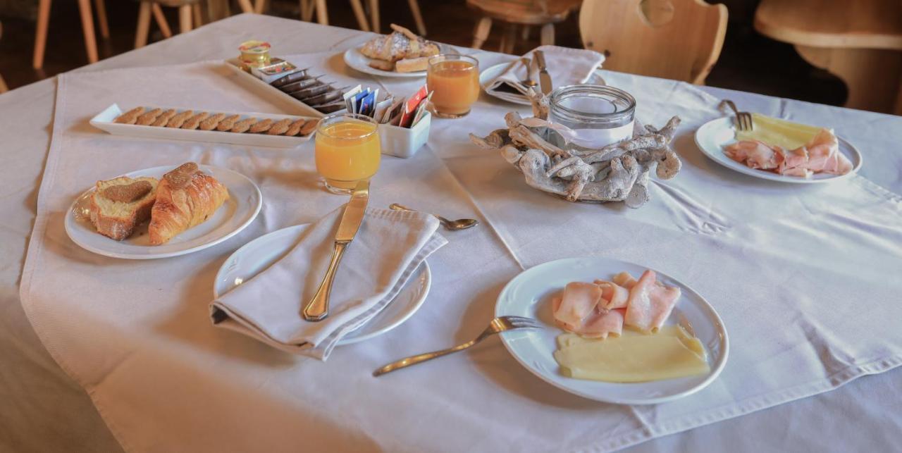 Hotel Perla Madonna Zewnętrze zdjęcie