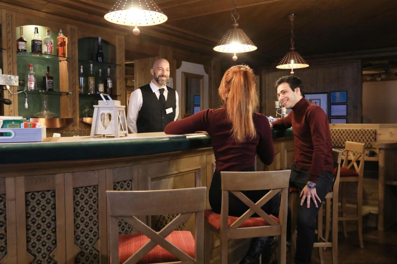 Hotel Perla Madonna Zewnętrze zdjęcie